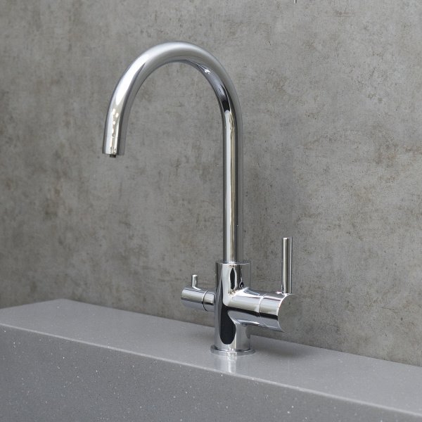 Смеситель Rossinka Z35-28 для кухни с подключением к фильтру с питьевой водой